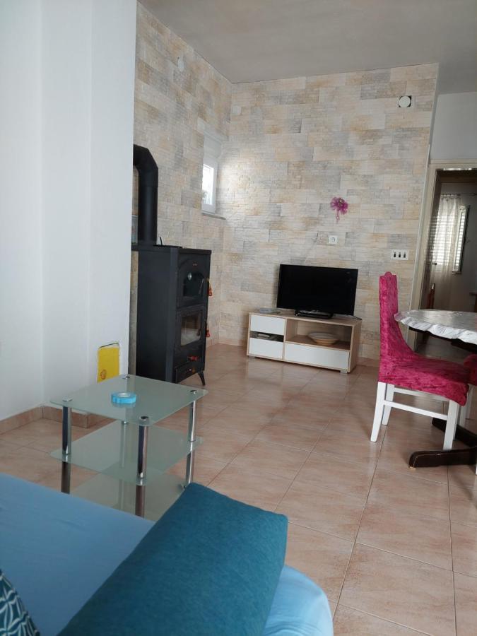 Apartman Lucija 塞利讷 外观 照片